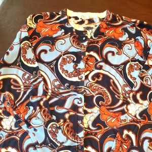 Crown and IVY Women's, XXL Top/Sweater.